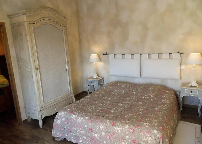 Bed & Breakfast Le Relais D'elle Niozelles